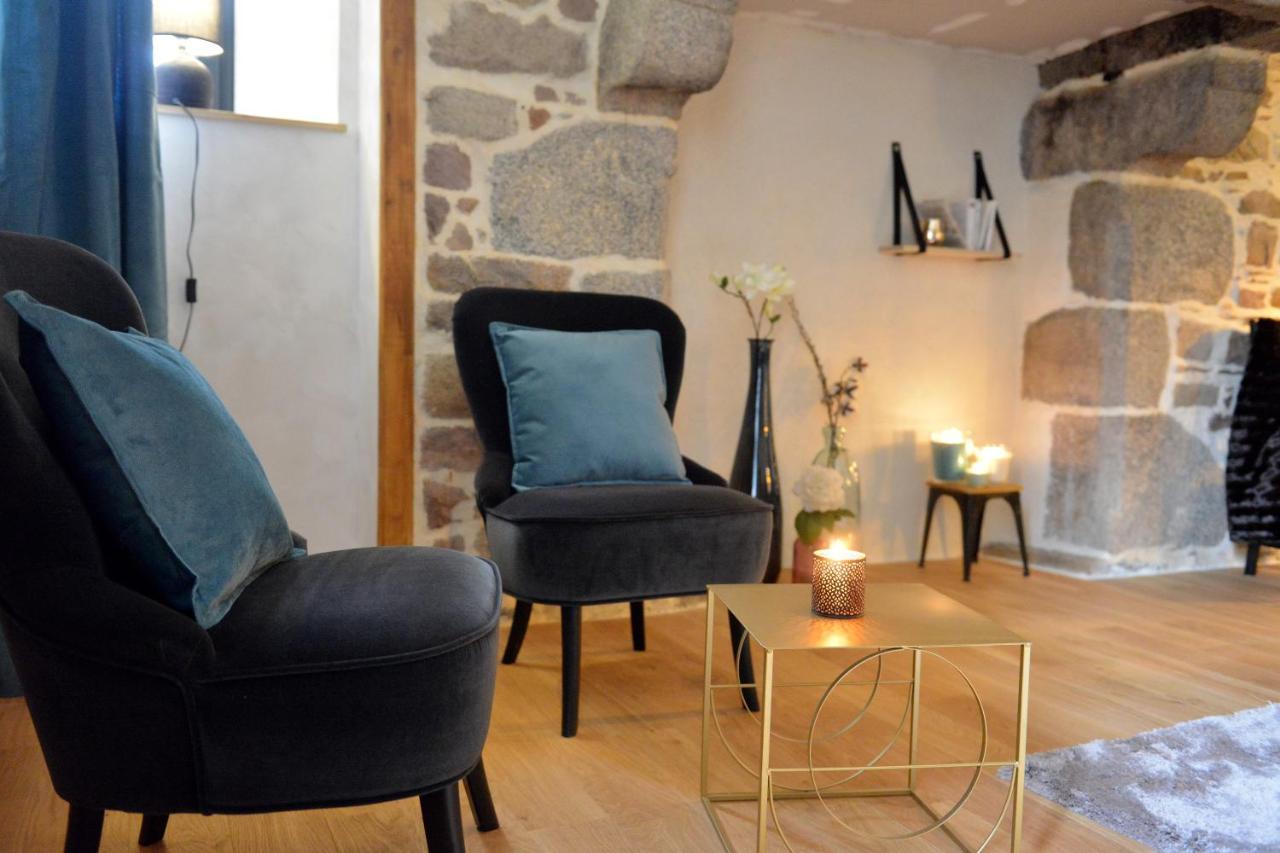 Bed and Breakfast L'esperluète Ploezal Esterno foto