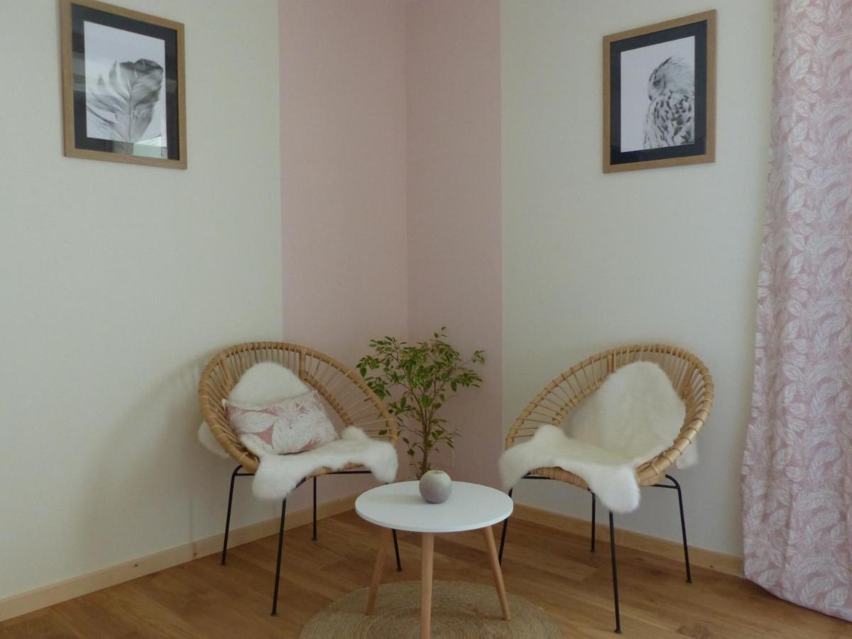 Bed and Breakfast L'esperluète Ploezal Esterno foto